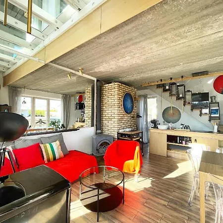 Matilda's Lovely 2-bedroom House Villa Vilna