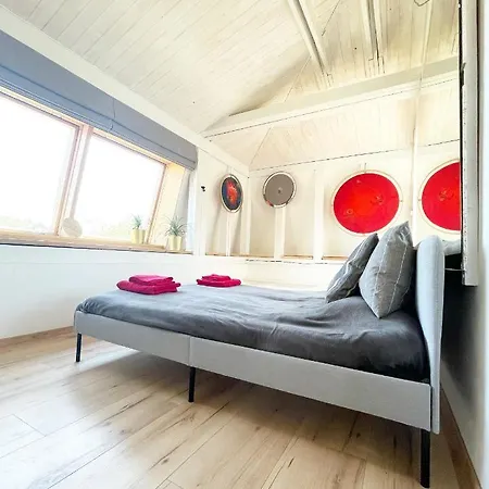 Villa Matilda's Lovely 2-bedroom House Vilnius