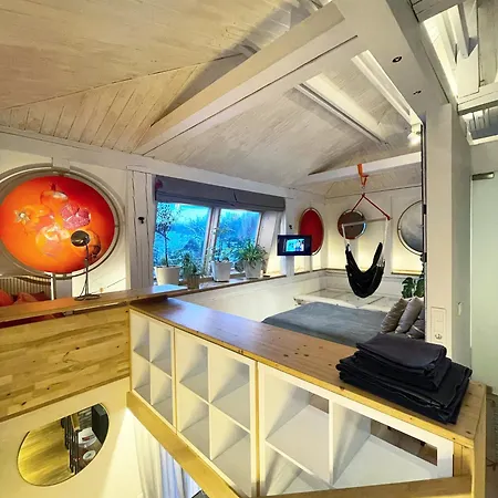 Matilda's Lovely 2-bedroom House