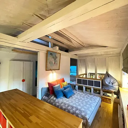 Vila Matilda's Lovely 2-bedroom House