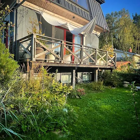 Matilda's Lovely 2-bedroom House Vila *