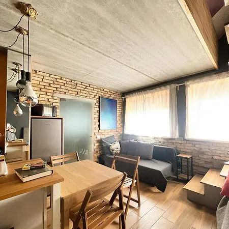 Matilda's Lovely 2-bedroom House Vila