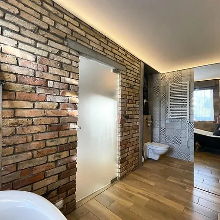 Matilda's Lovely 2-bedroom House Vila